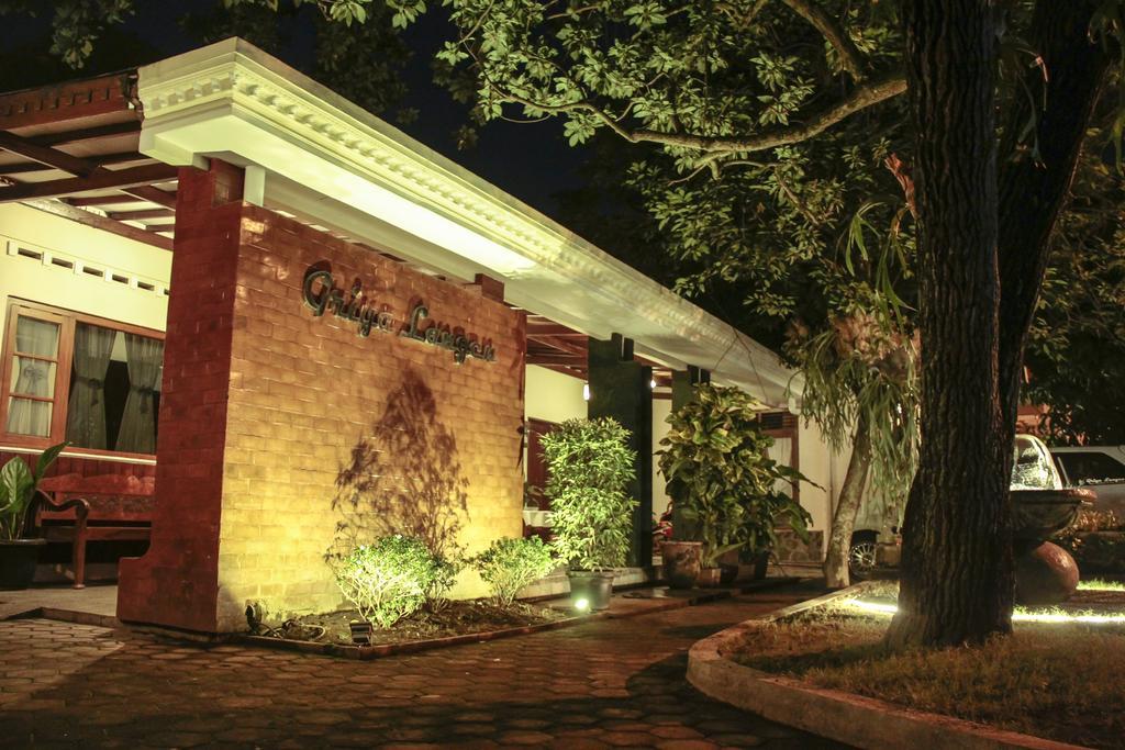 Griya Langen Guesthouse Yogyakarta Exterior foto