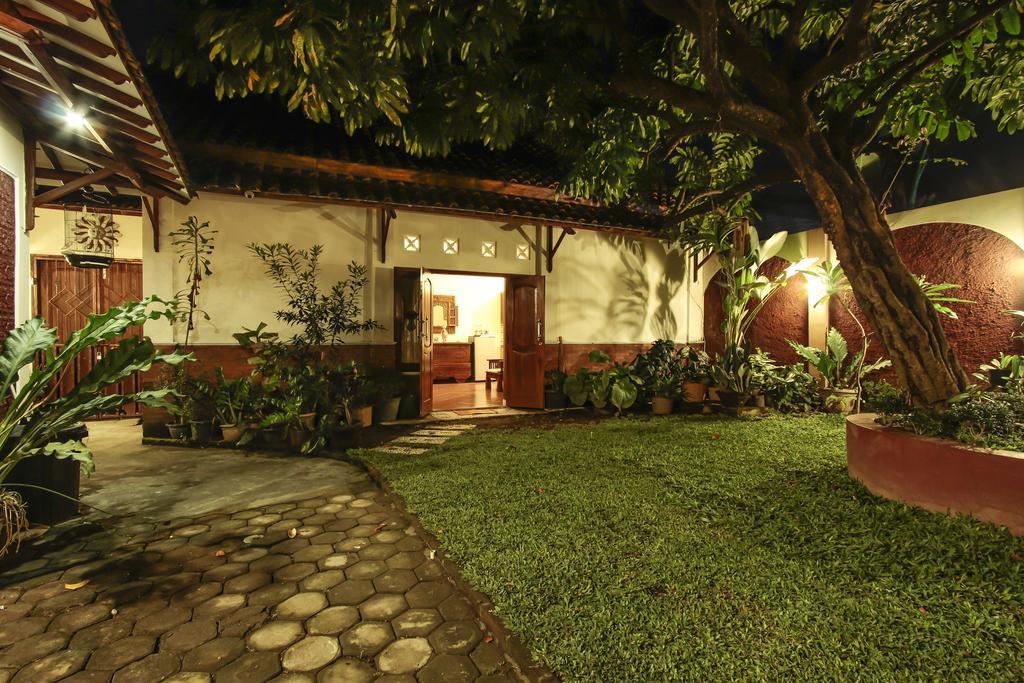 Griya Langen Guesthouse Yogyakarta Exterior foto